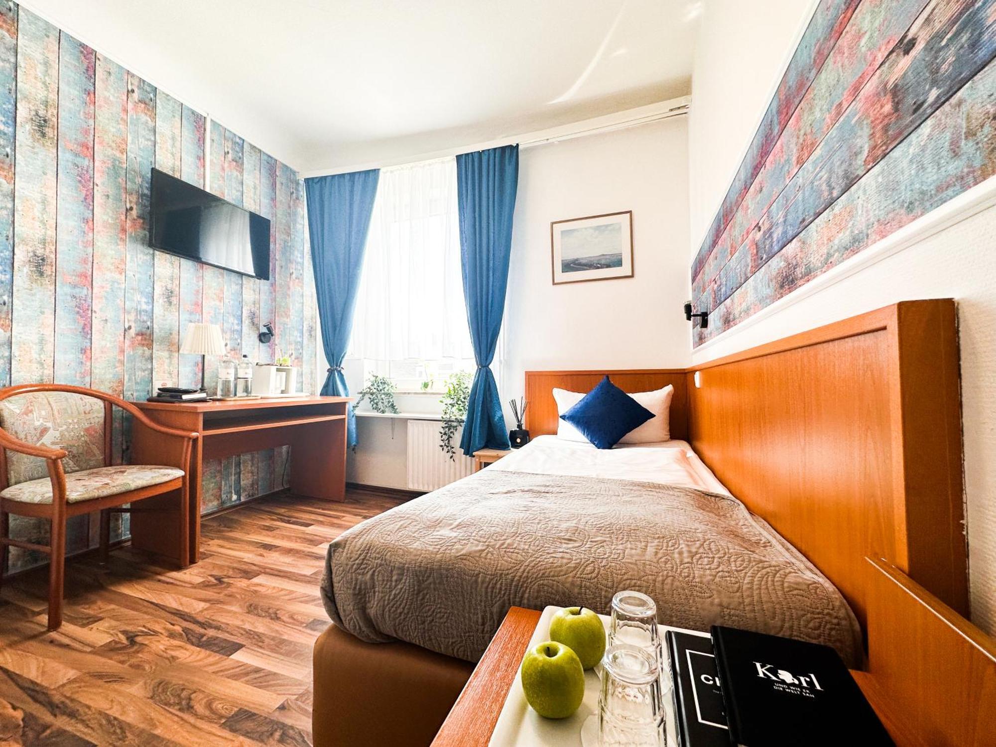 Hotel Condor Hamburg Bagian luar foto