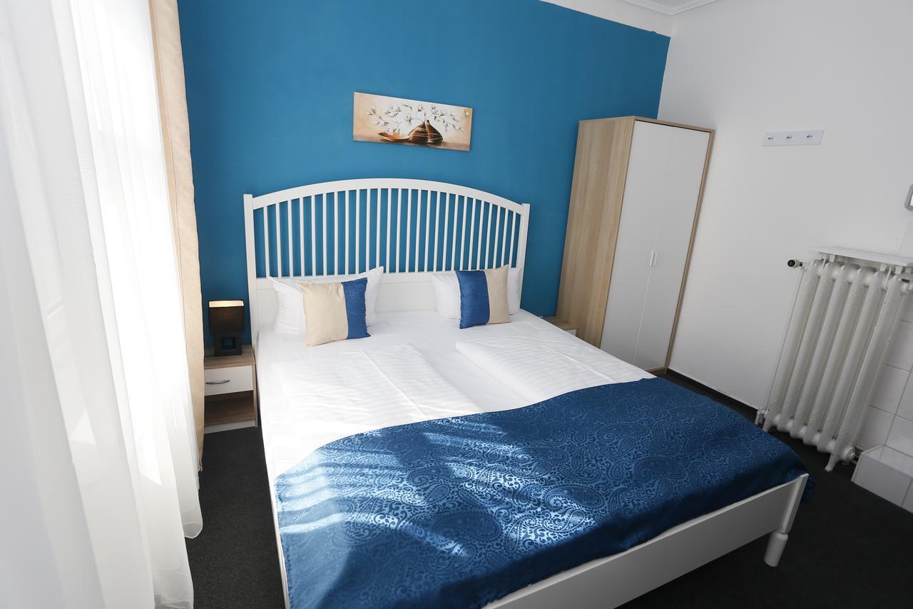 Hotel Condor Hamburg Bagian luar foto
