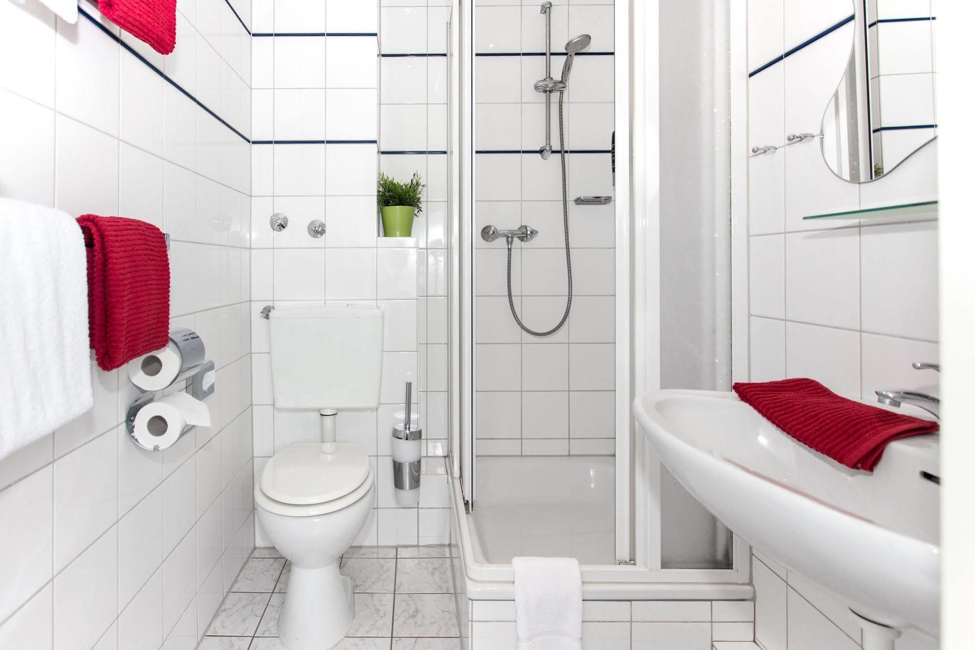 Hotel Condor Hamburg Bagian luar foto
